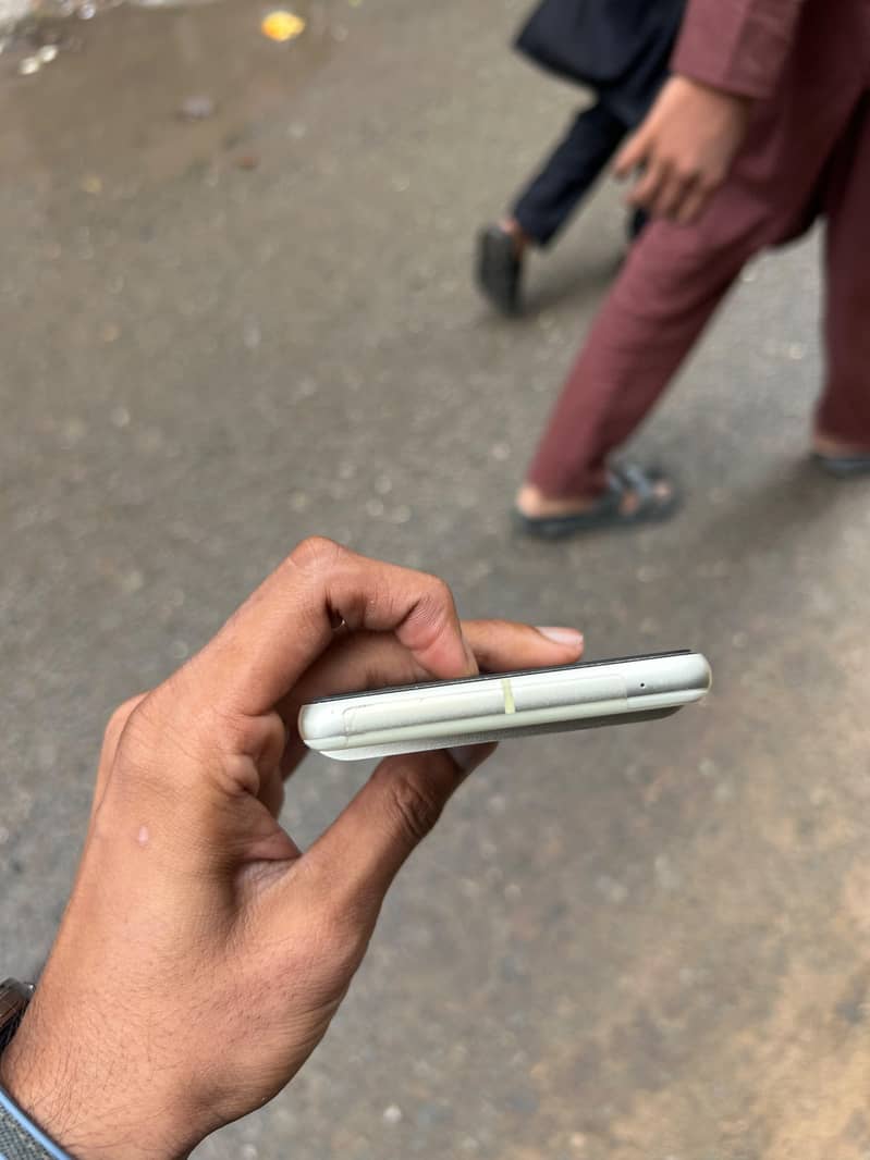Google Pixel 7 2