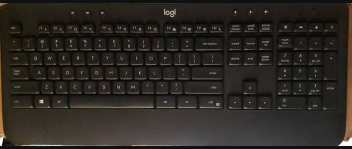 Logitech wireless keyboard/mouse, miltimedia keyboard, 5 clicker mouse