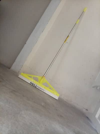 strong water wiper for house |yellow colour| (strong)  full size