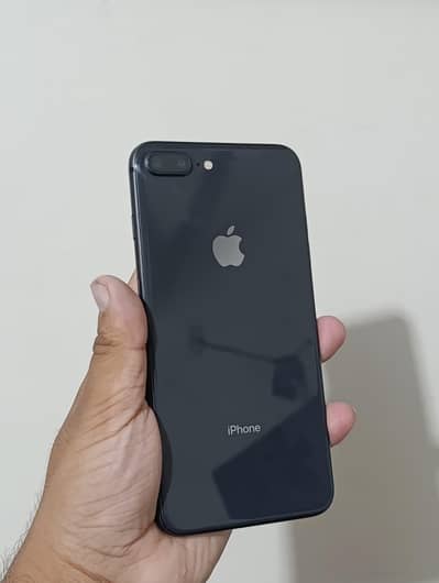 iPhone 8 Plus