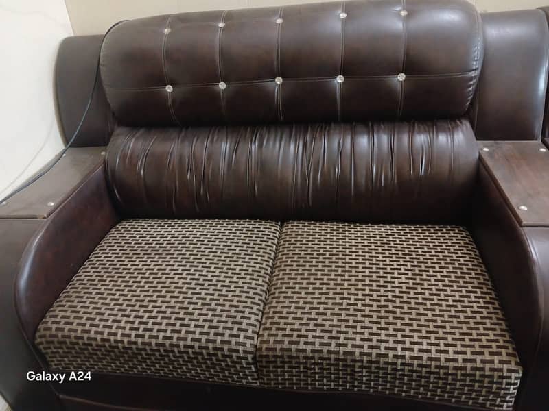Sofa Set & Coat 4
