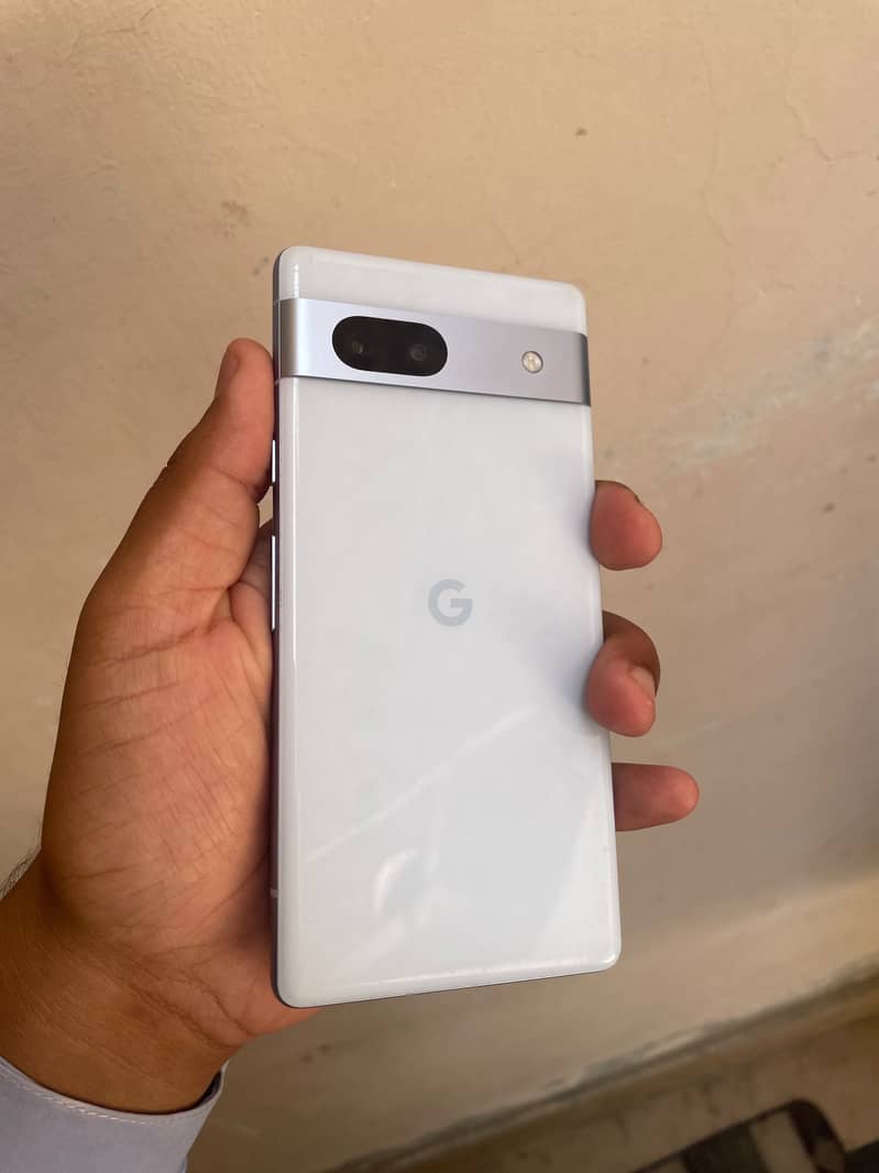 Google Pixel 7a 1