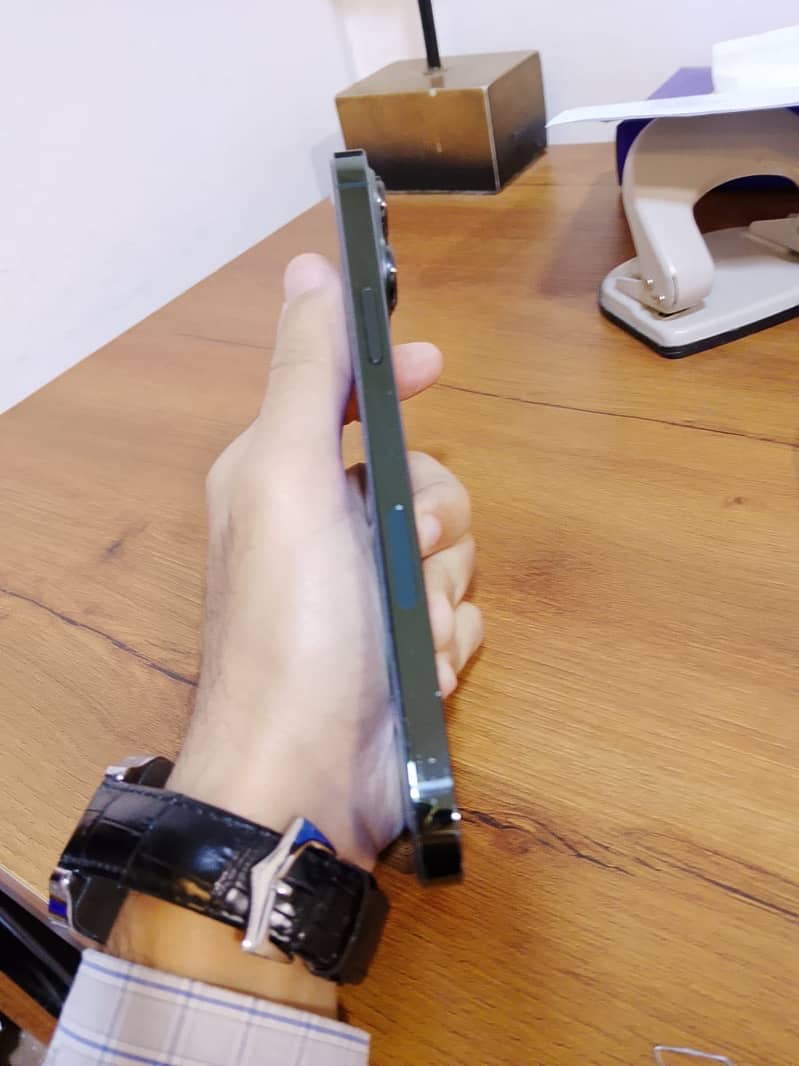 Iphone 13 pro max 3