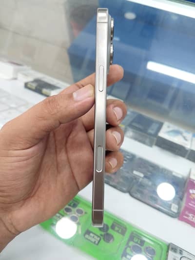 Apple iPhone 16 Pro Max 256GB  Non-PTA Natural Titanium