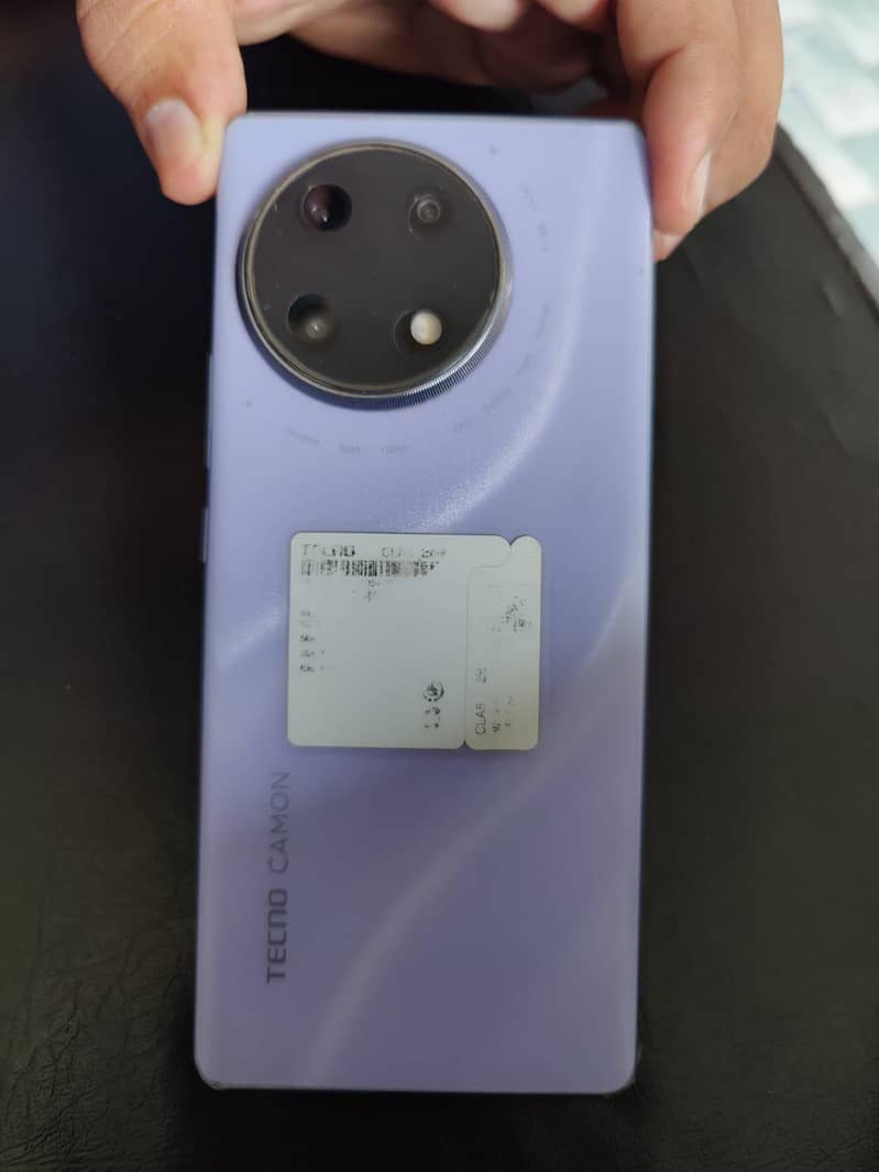 Tecno CAMON 30S 1