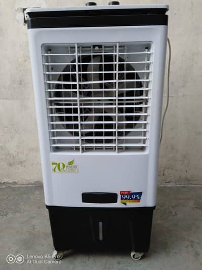 NesGas Air coller 10/10 condition Model 2100