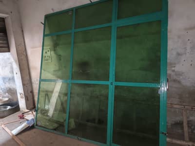 2 piece Frame 8+8 like new