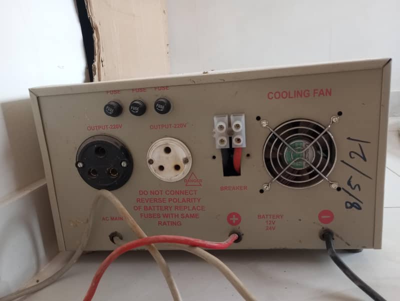 Micro Tech UPS 2000watts 6