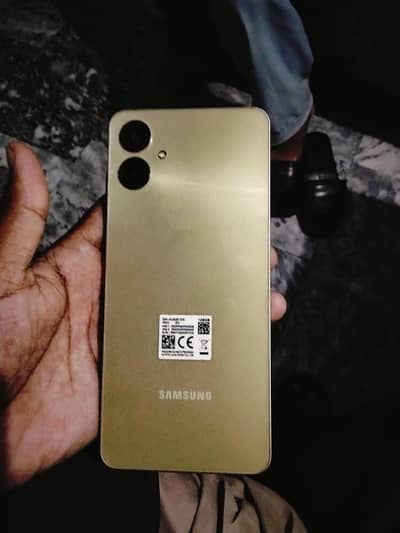 Samsung Mobile A06