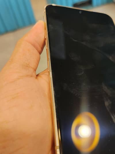 LG V60