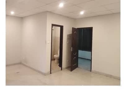 Area 350 Square Feet Brand New Corporation Office Available For Rent In Main Boulevard Road Gulberg 3 Lahore