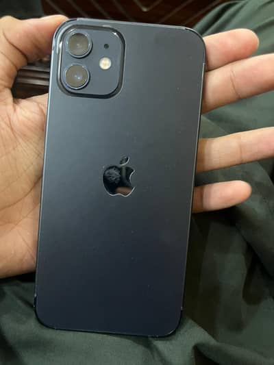 Apple iPhone 12