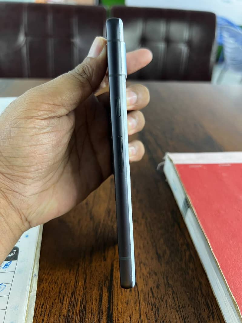Google Pixel 7a 3