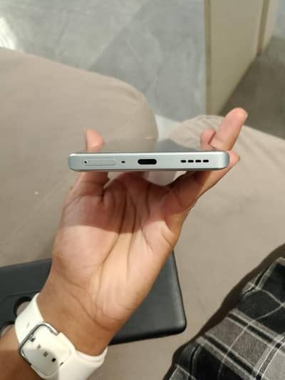 Realme GT 6new su