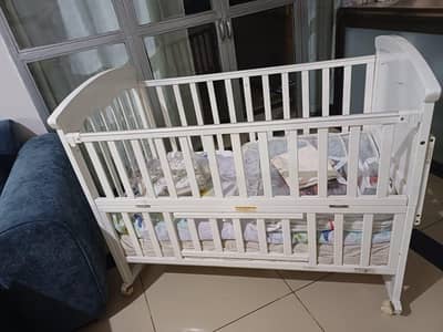 BABY COT/ WOODEN COT/ KIDS BED