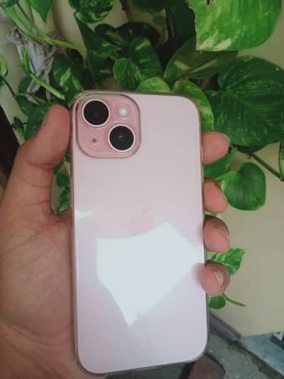 Apple iPhone 15