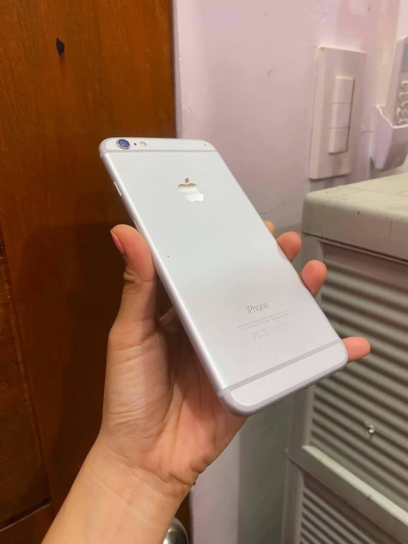 Apple iPhone 6S Plus 1