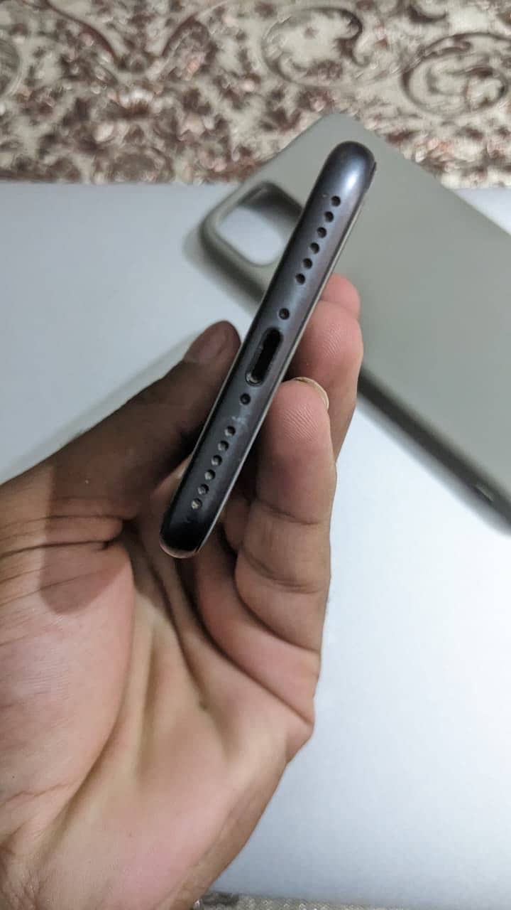 Apple iPhone 8 2