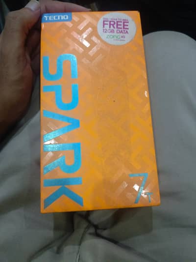 Tecno Spark 7T