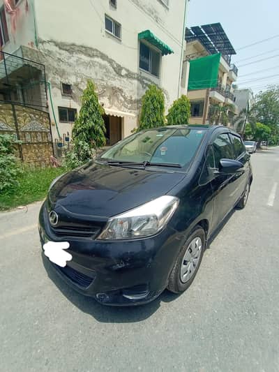 toyota vitz 14/16- Grade 4  japanese auction sheet- b2b genuine