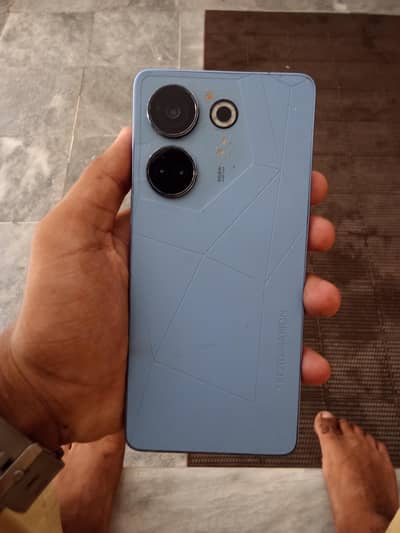 Tecno CAMON 20