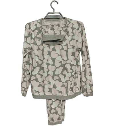 Women's Imported Branded Clothing Shirts Coats 2pcs – Slightly Used