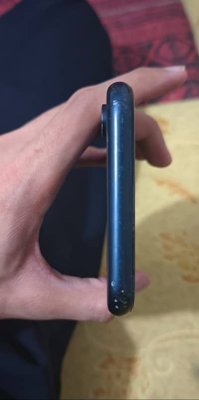 Apple iPhone XR