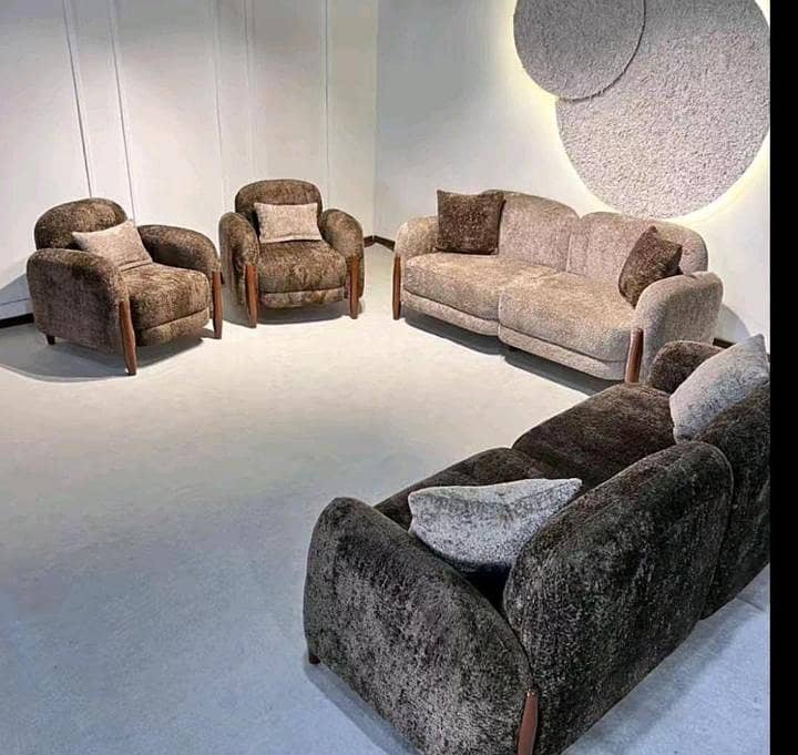 Sofa's/ 7 Seetar/ 1