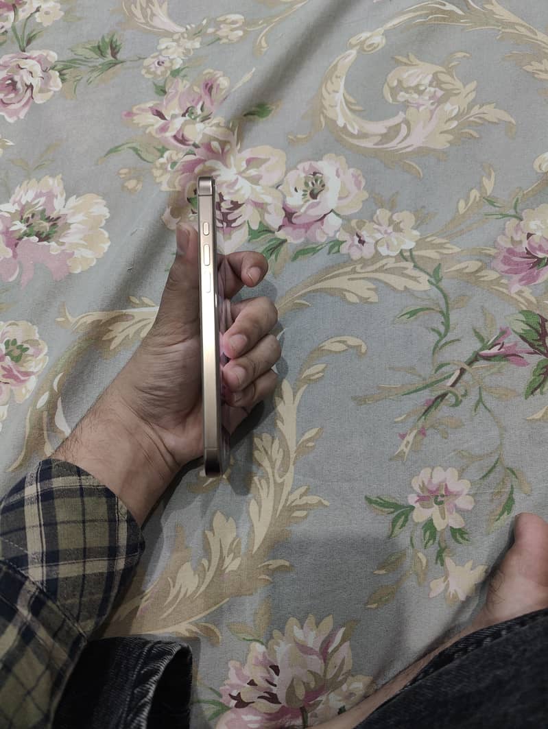 Iphone 16 pro max 2