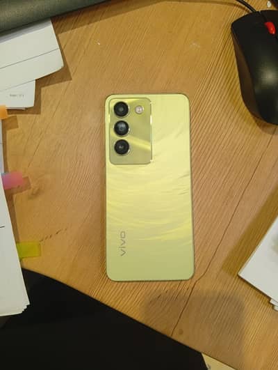 Vivo Y100