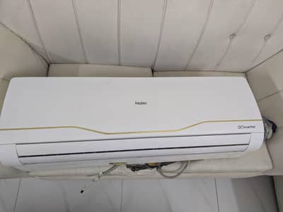 Haier 1.5 Ton white colour