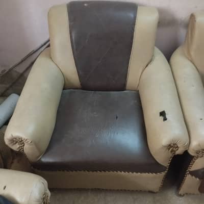 Used Sofa Set – 3 Seater + 2 Single Sofas | Good Condition