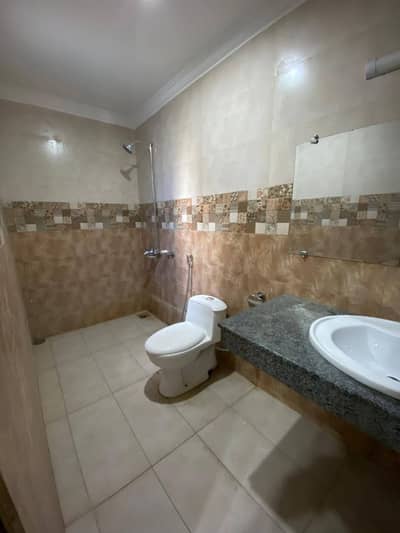 10 Marla Uper portion for rent in sec C