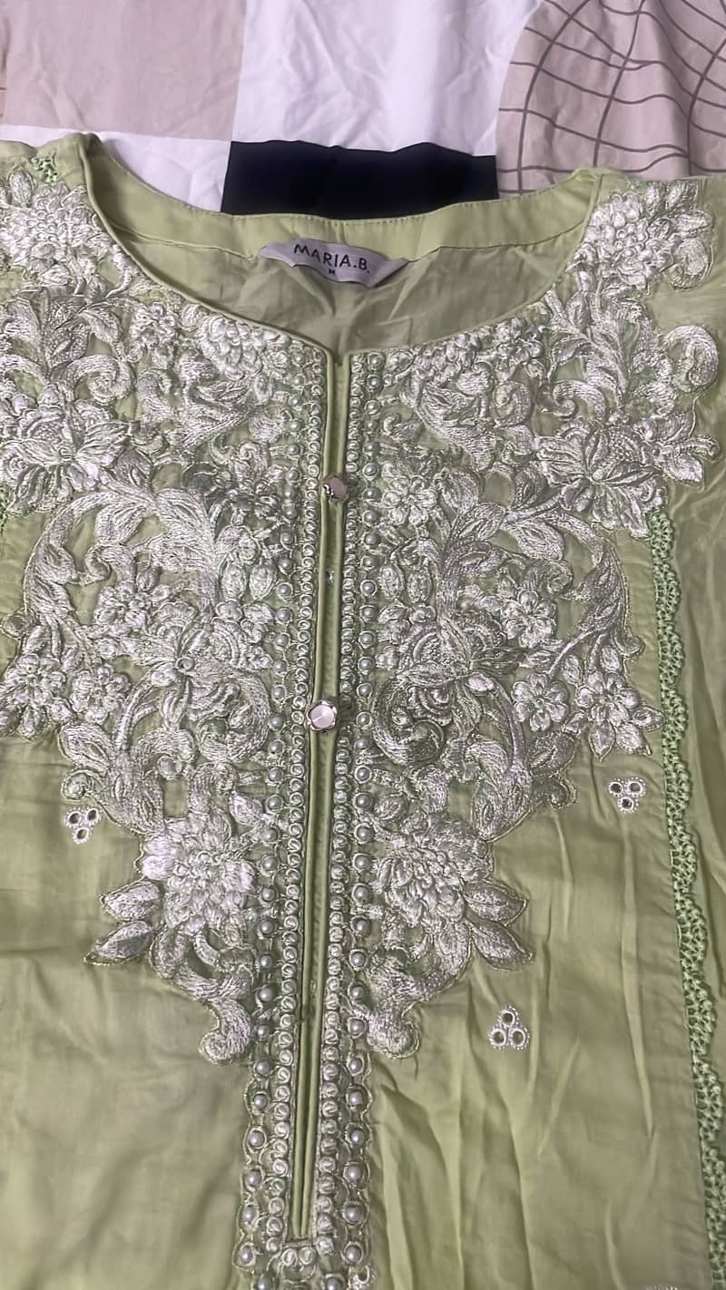 Dresses 0