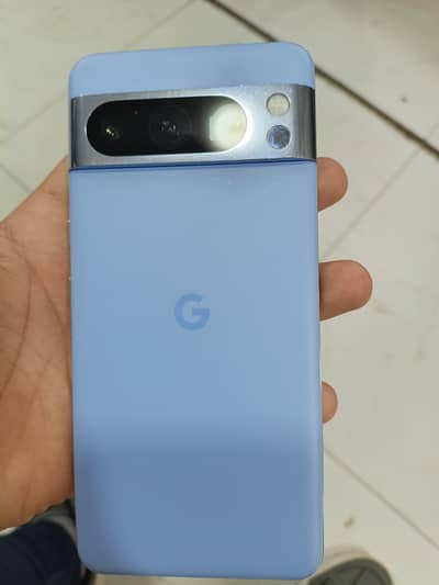 Google Pixel 8 Pro