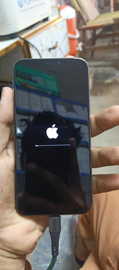 Apple iPhone XS