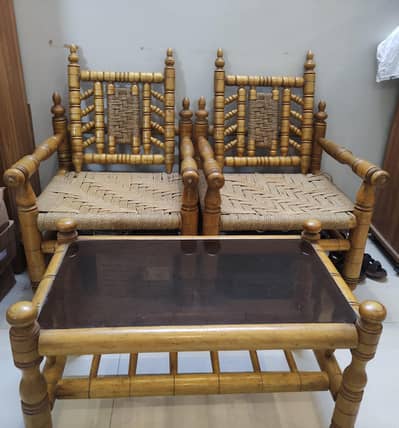 Sitting Chairs with table
