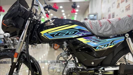 new bike km 650 10/10 condition