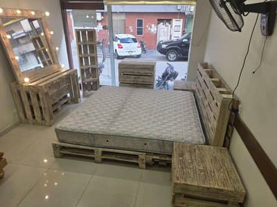 Pallet Bed set Sustainable Comfort
