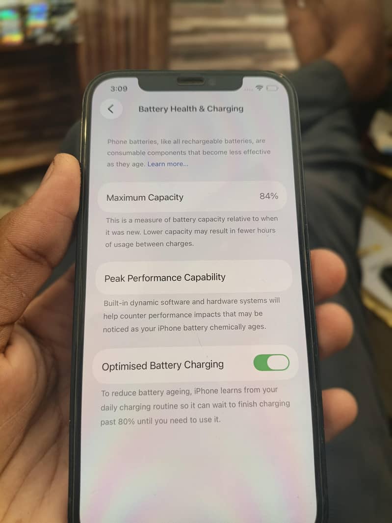 Apple iPhone 12 1