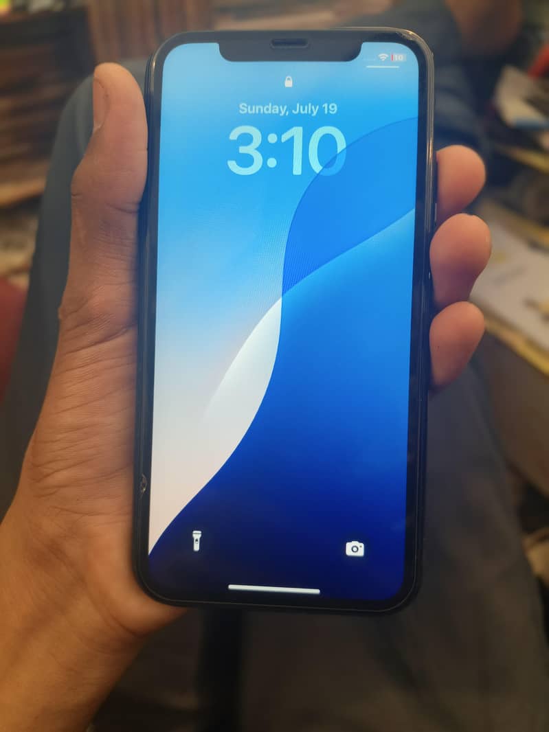 Apple iPhone 12 3