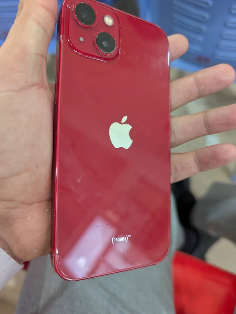 Apple iPhone 13 2