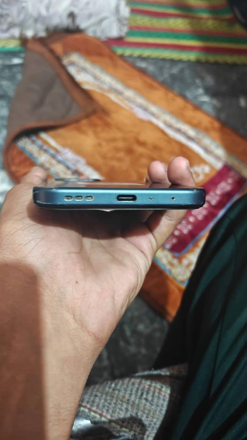 OPPO A6 4