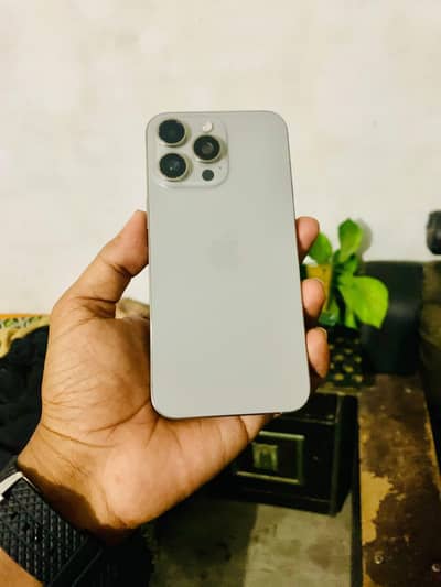 Apple iPhone 15 Pro Max   03221662362