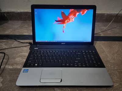 Acer Aspire E1-571 i3 3rd Gen 8 Gb Ram 500 GB HHD