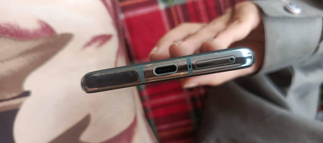 One Plus 10 Pro 5