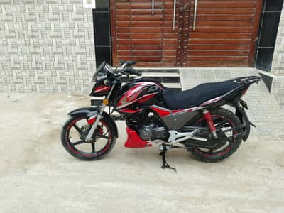 HONDA CB 150F Karachi. . 2017