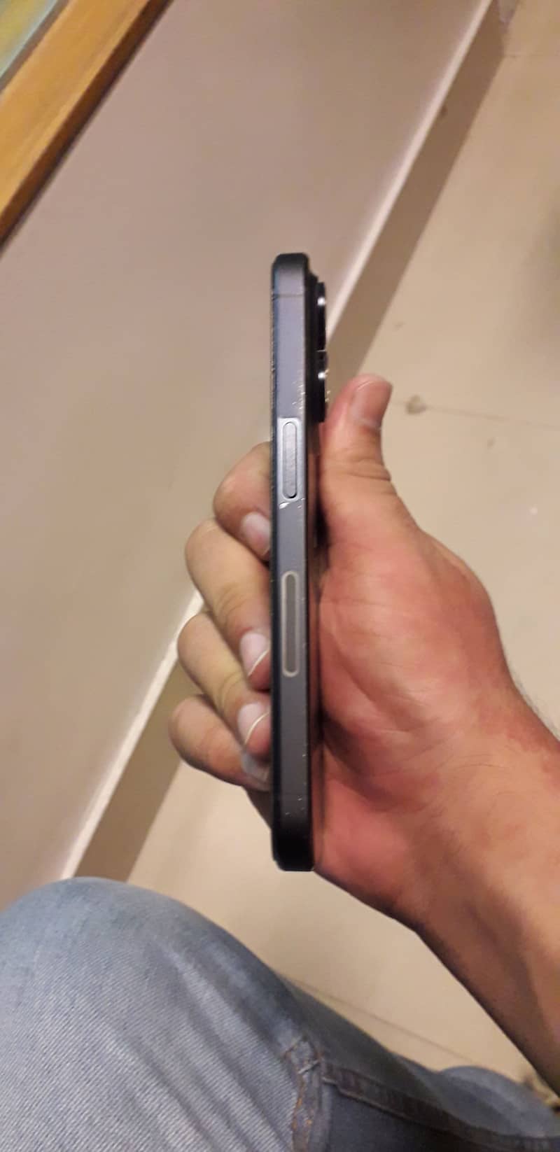 Apple iPhone 15 Pro 3