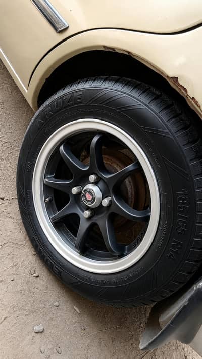 14 size rims for sell genuine condition