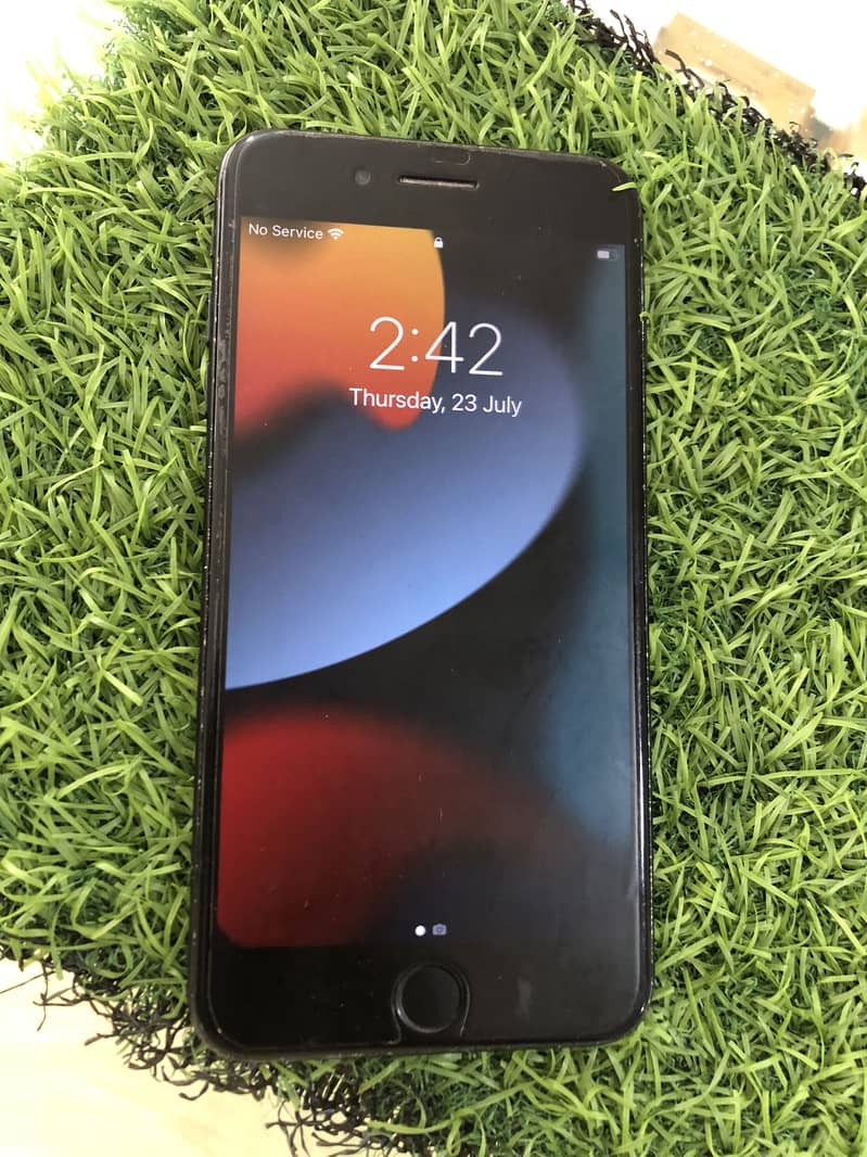 Apple iPhone 7 Plus 3